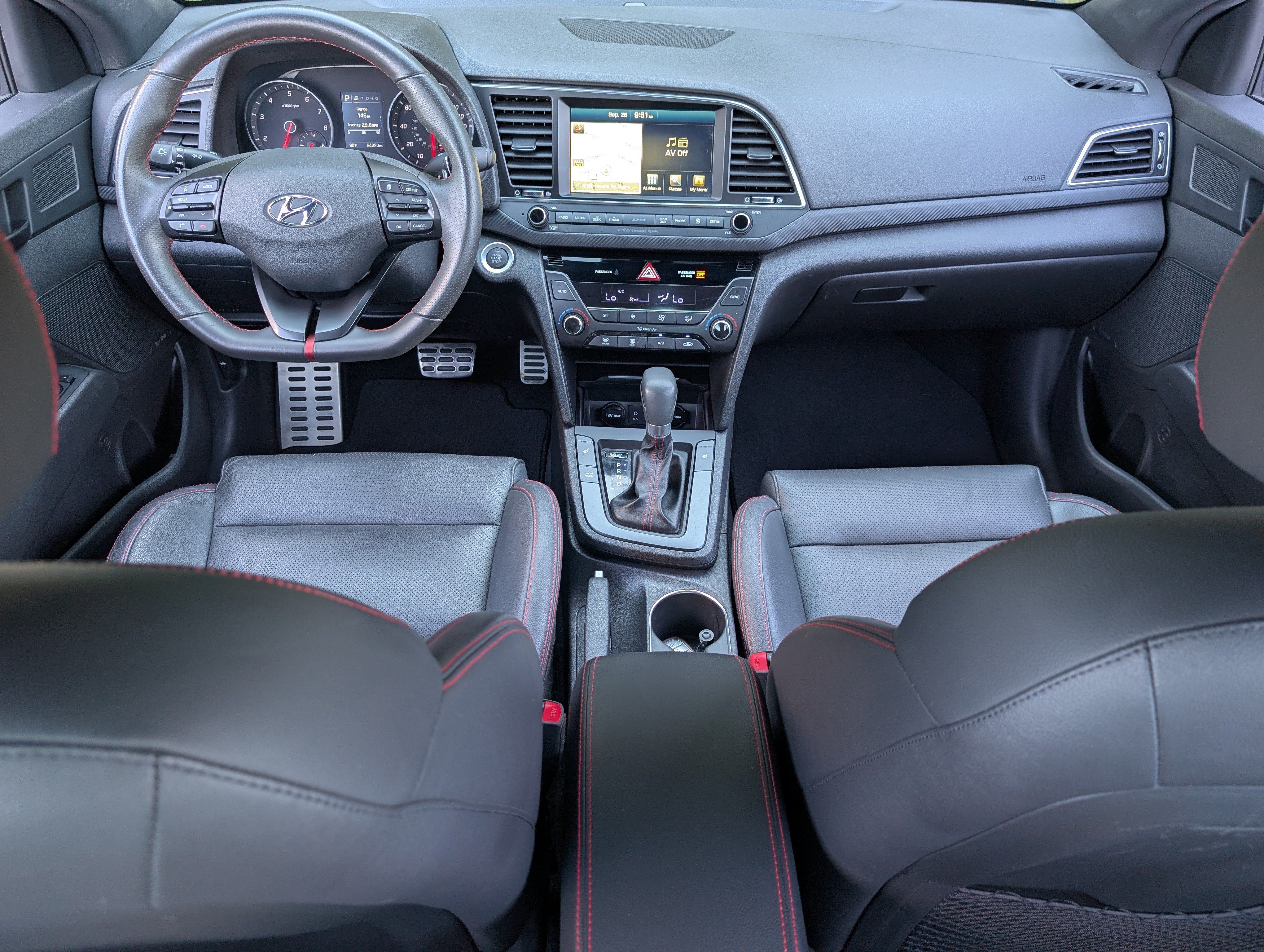 Used 2018 Hyundai Elantra Sport w/ Sport Premium Package 03 FWD image 23