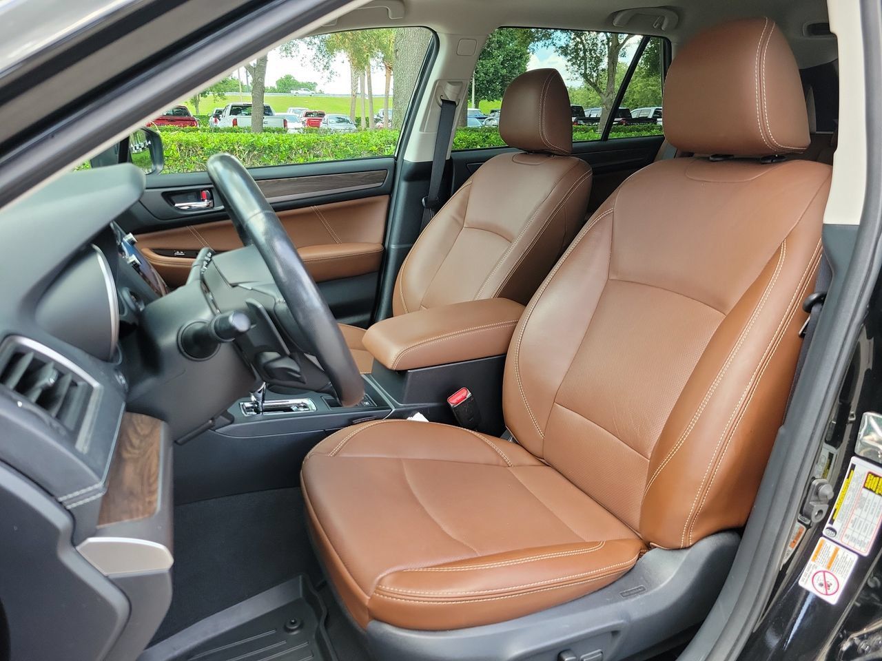 Used 2019 Subaru Outback 3.6R Touring AWD/4WD image 17