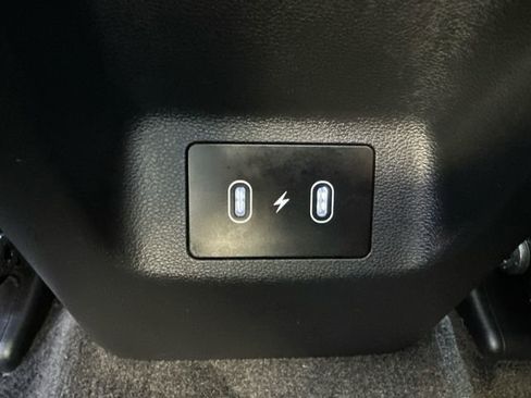 Used 2025 Hyundai Tucson Limited image 16