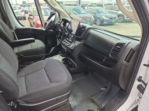 Used 2022 RAM ProMaster 3500 w/ Premium Convenience Group FWD image 17