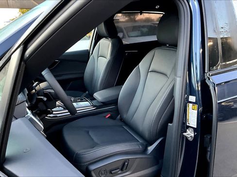 New 2026 Audi Q7 3.0T Premium Plus image 9