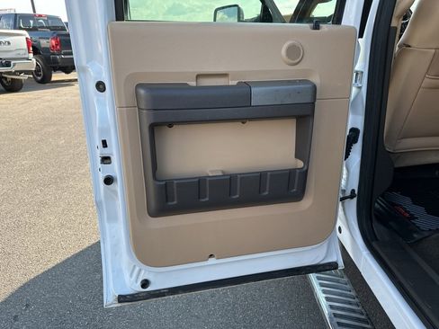 Used 2011 Ford F350 Lariat w/ Lariat Ultimate Pkg image 19