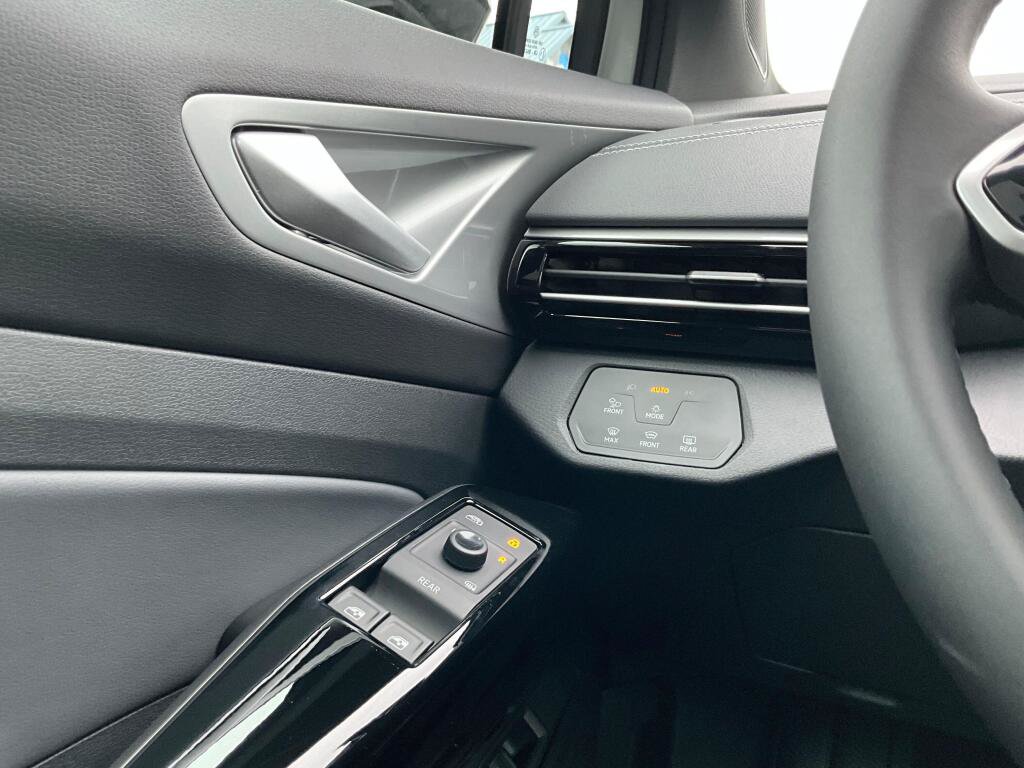 New 2026 Volkswagen ID.4 Pro S AWD/4WD image 23