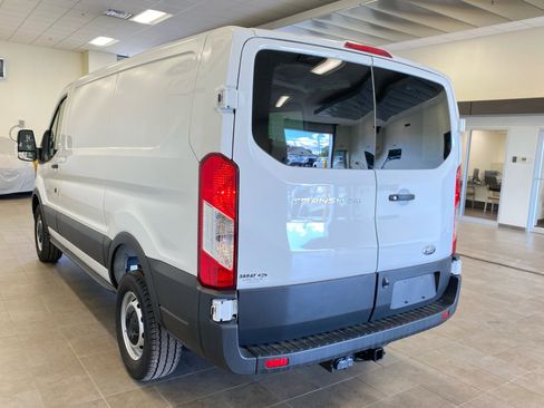 New 2025 Ford Transit 250 Low Roof RWD image 5