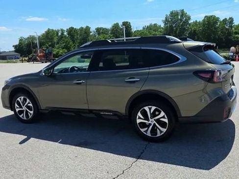 Used 2020 Subaru Outback Touring XT AWD/4WD image 5