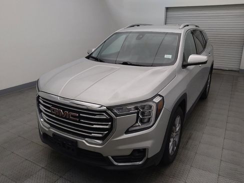 Used 2022 GMC Terrain SLT image 15