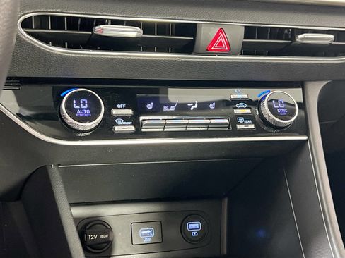 Used 2022 Hyundai Sonata SEL image 15