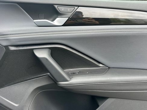 Used 2026 Volkswagen Tiguan SEL R-Line image 22