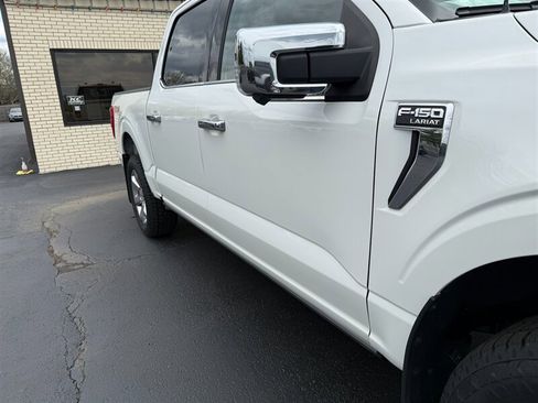 Used 2021 Ford F150 Lariat w/ Equipment Group 502A High AWD/4WD image 35