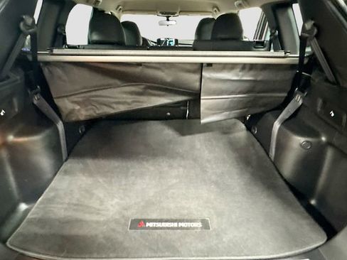 Used 2023 Mitsubishi Outlander SE image 26