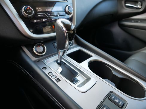 Certified 2024 Nissan Murano SV w/ SV Midnight Edition Package image 24