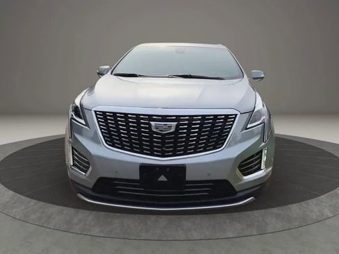 Used 2024 Cadillac XT5 Premium Luxury w/ Technology Package AWD/4WD image 7