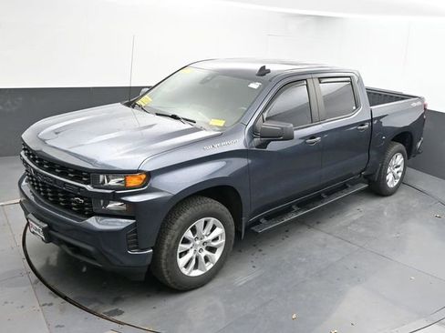 Used 2022 Chevrolet Silverado 1500 Custom w/ Safety Confidence Package image 38