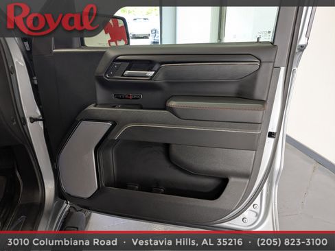 Used 2024 GMC Sierra 1500 AT4X AWD/4WD image 7