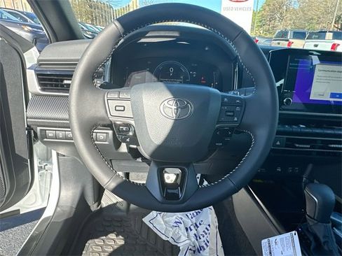 New 2026 Toyota Camry SE w/ Convenience Package image 15