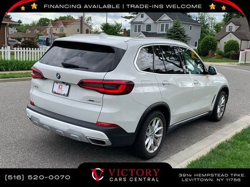 Used 2022 BMW X5 xDrive40i image 4