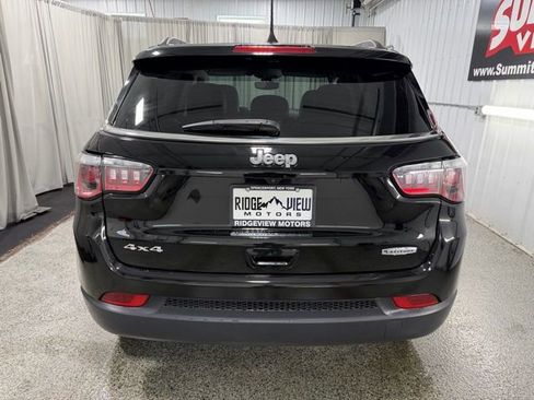 Used 2020 Jeep Compass Latitude w/ Cold Weather Group AWD/4WD image 5