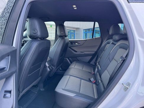 New 2026 Chevrolet Equinox LT w/ Convenience Package II image 32