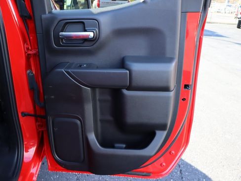 Used 2021 Chevrolet Silverado 1500 Custom image 21