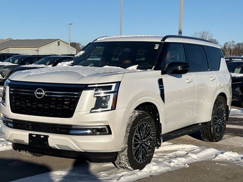 Certified 2025 Nissan Armada SL w/ Captain's Chari Seat Package image 2