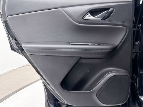 Used 2020 Chevrolet Blazer LT image 32