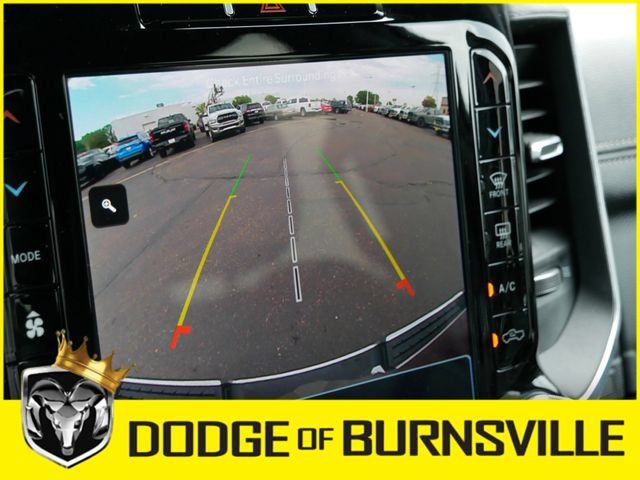 Used 2023 RAM 1500 Laramie AWD/4WD image 29
