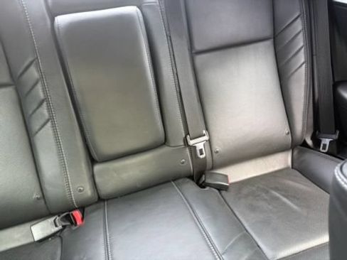 Used 2016 Dodge Challenger SRT Hellcat RWD image 6