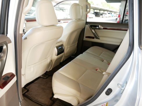 Used 2012 Lexus GX 460 image 22