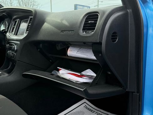 Used 2023 Dodge Charger SXT RWD image 34