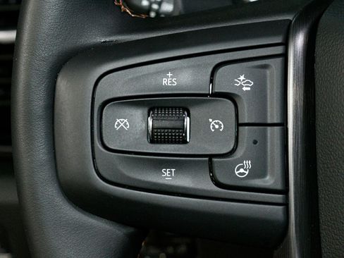 Used 2025 GMC Sierra 1500 AT4 w/ AT4 Premium Package image 27