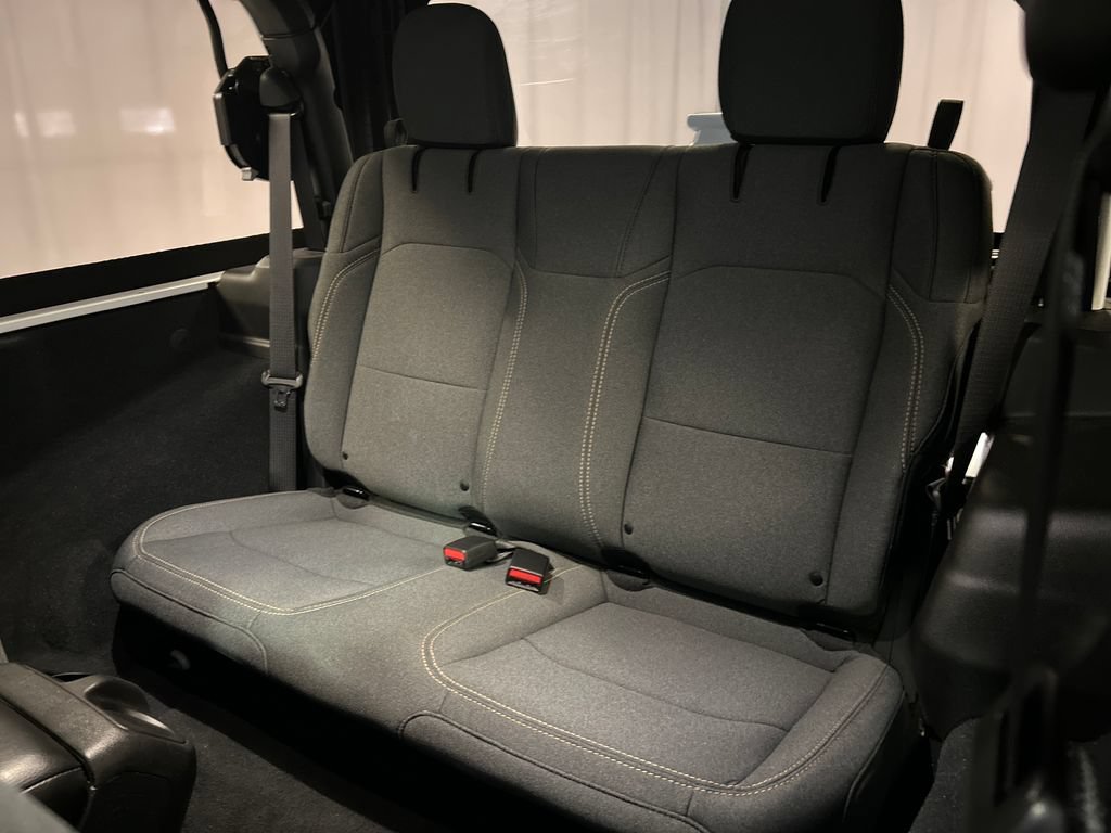 Used 2024 Jeep Wrangler Sport AWD/4WD image 23
