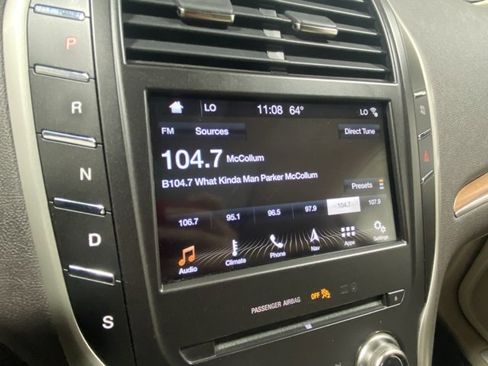 Used 2019 Lincoln MKC Select w/ Select Plus Package image 19