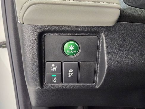 Used 2021 Honda HR-V EX image 33