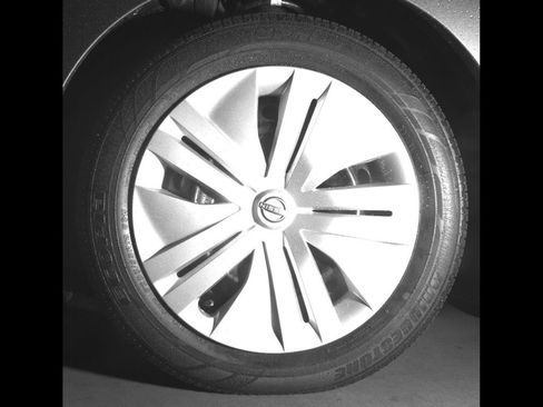 Used 2025 Nissan Leaf S FWD image 24