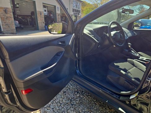 Used 2014 Ford Focus S FWD image 15