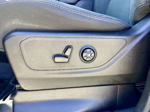 Used 2020 RAM 1500 Lone Star image 10