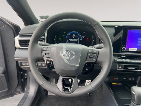 New 2026 Toyota Camry SE FWD image 12