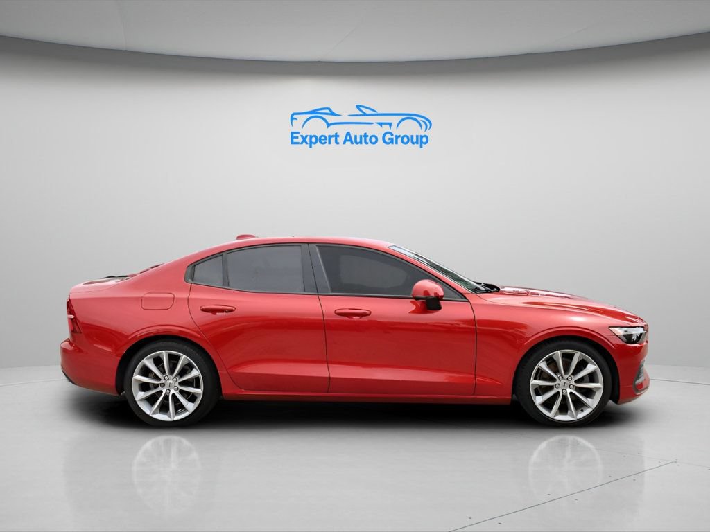 Used 2020 Volvo S60 T5 Momentum FWD image 3