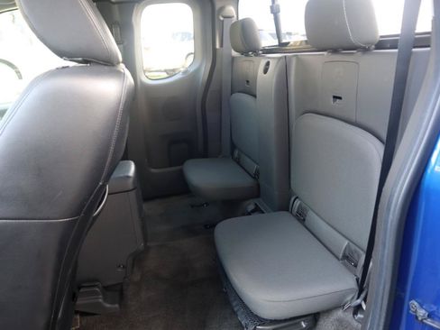 Used 2013 Nissan Frontier PRO-4X AWD/4WD image 49