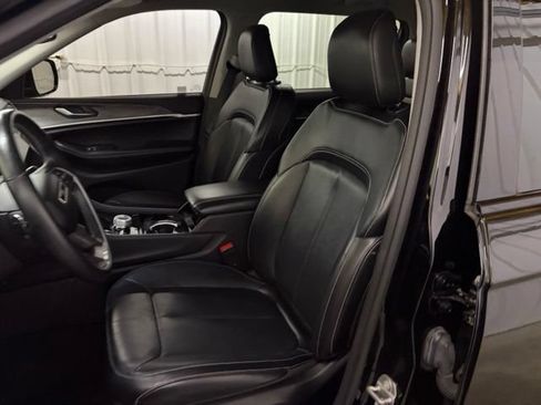 Used 2021 Jeep Grand Cherokee L Limited AWD/4WD image 39