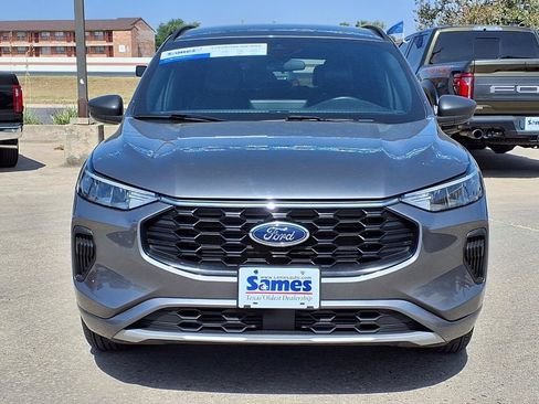 Used 2024 Ford Escape ST-Line w/ Tech Pack #1 FWD image 3