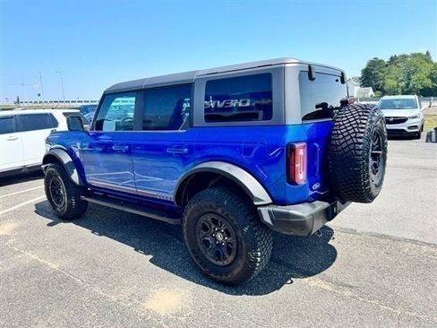 Used 2021 Ford Bronco First Edition image 3
