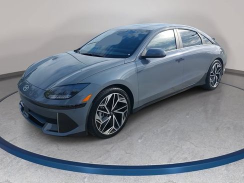 Used 2023 Hyundai Ioniq 6 SEL RWD image 1