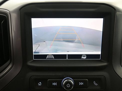 Used 2022 Chevrolet Silverado 1500 Custom AWD/4WD image 12