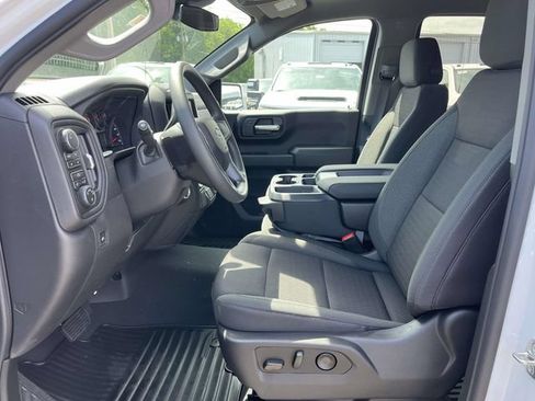New 2026 Chevrolet Silverado 1500 Custom Trail Boss AWD/4WD image 10