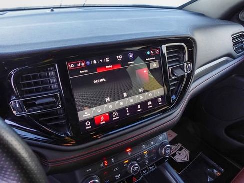 Used 2023 Dodge Durango GT image 22