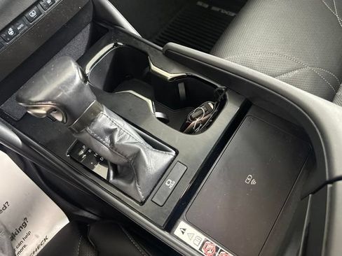 Used 2023 Lexus ES 350 Ultra Luxury w/ Accessory Package (Z2) FWD image 17