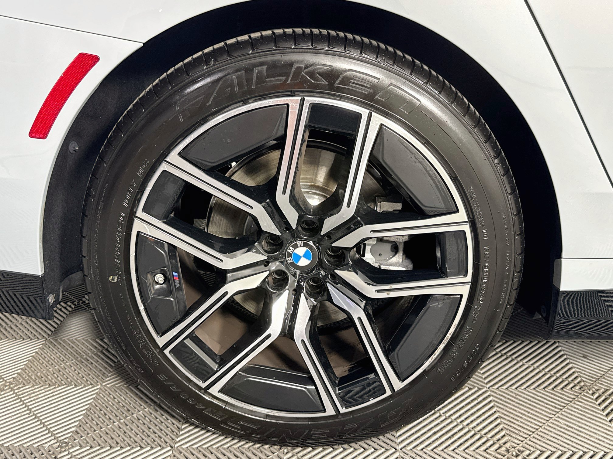 Used 2026 BMW 740i RWD image 55