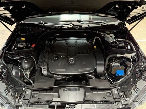Used 2014 Mercedes-Benz E 350 4MATIC Sedan w/ Premium 1 Package image 34