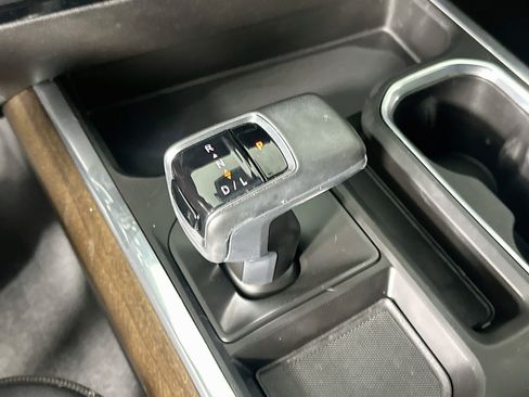 Used 2024 Chevrolet Silverado 1500 High Country w/ Midnight Edition RWD image 25